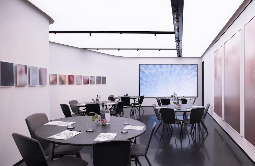 art'otel Rome Piazza Sallustio, Powered by Radisson Hotels 38/50