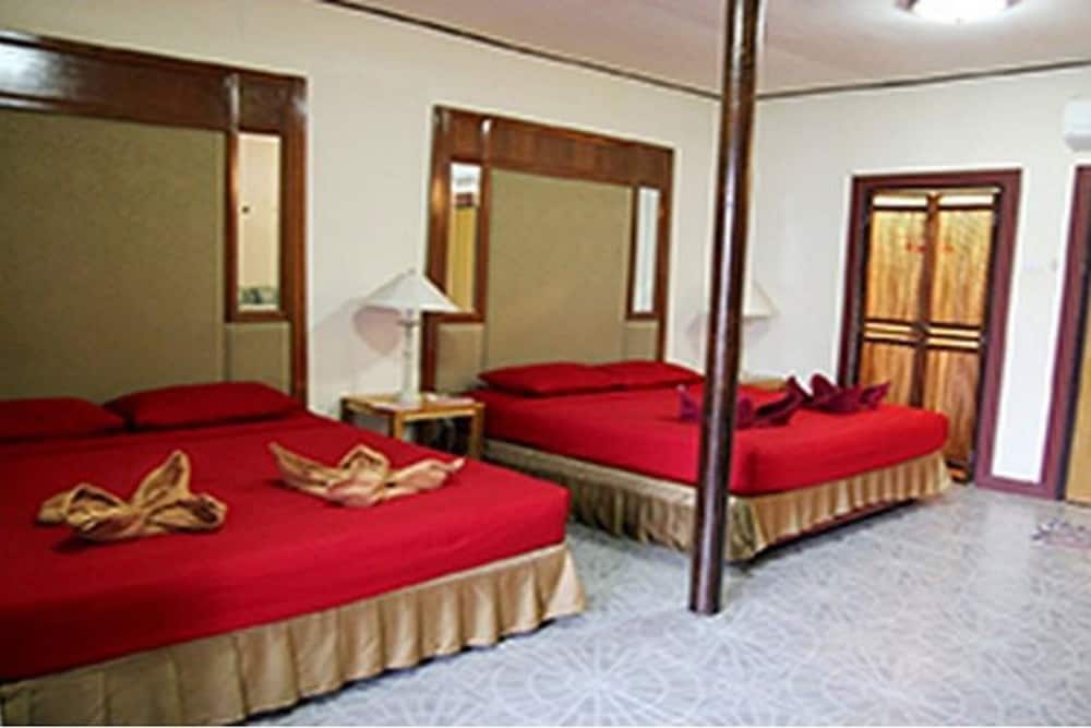 FAMILY, 2 DOUBLE BEDS