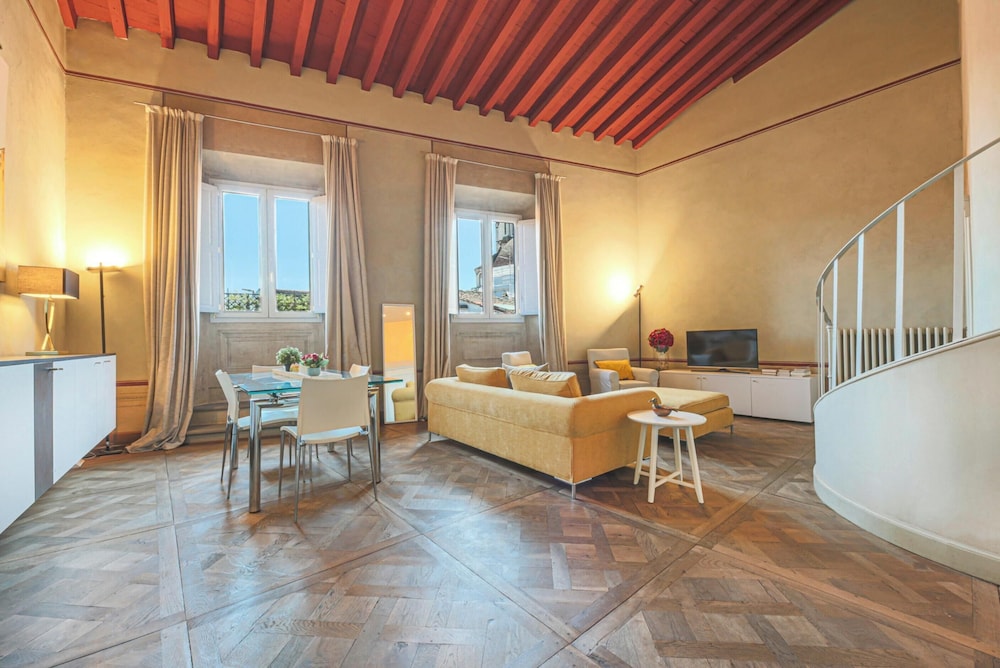 Ricasoli Terrace 11/32