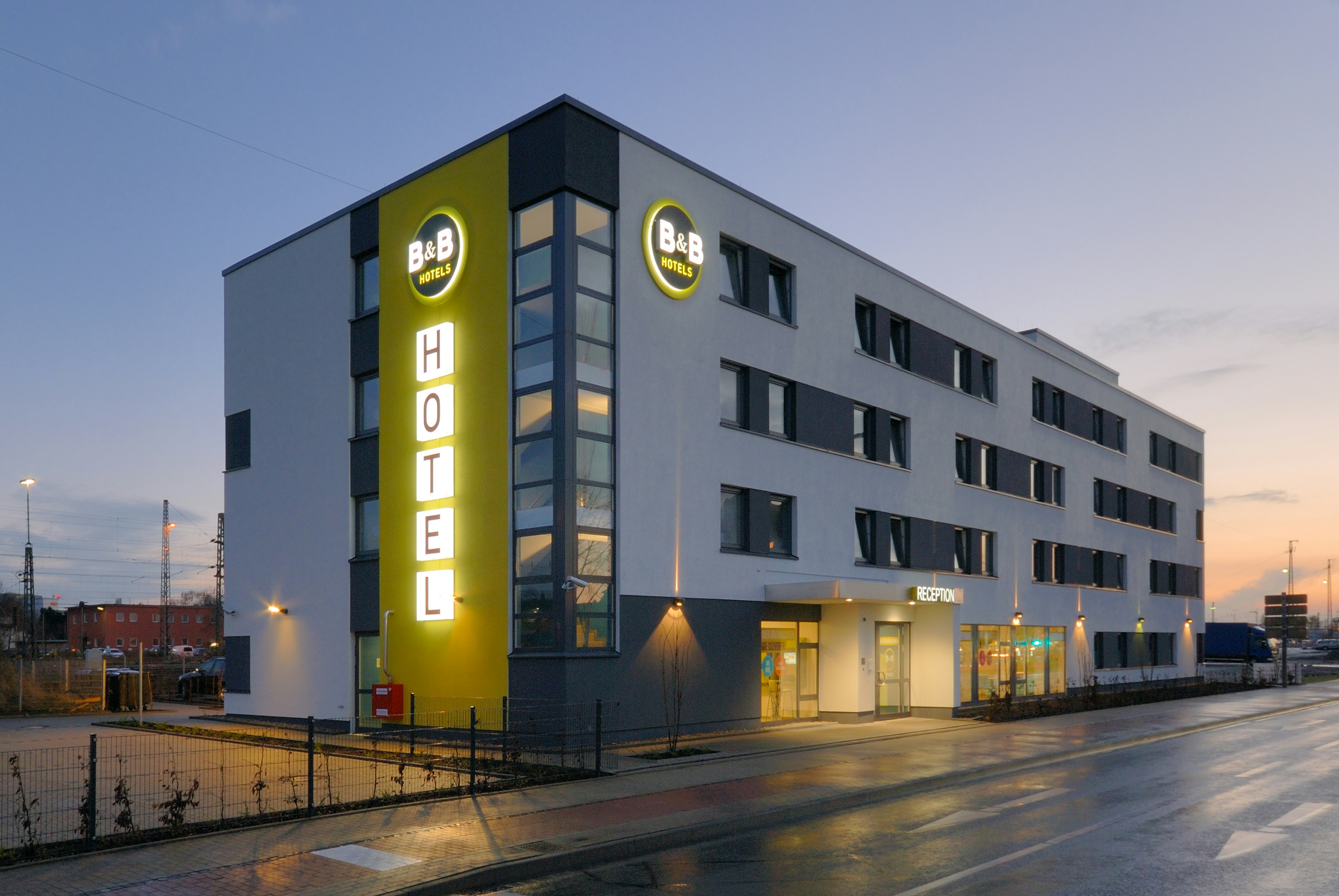 B&B Hotel Paderborn 2/25