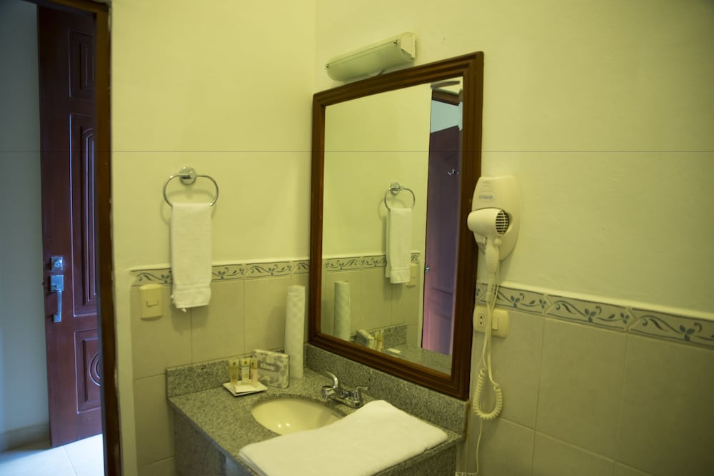 Real La Merced Hotel 43/70