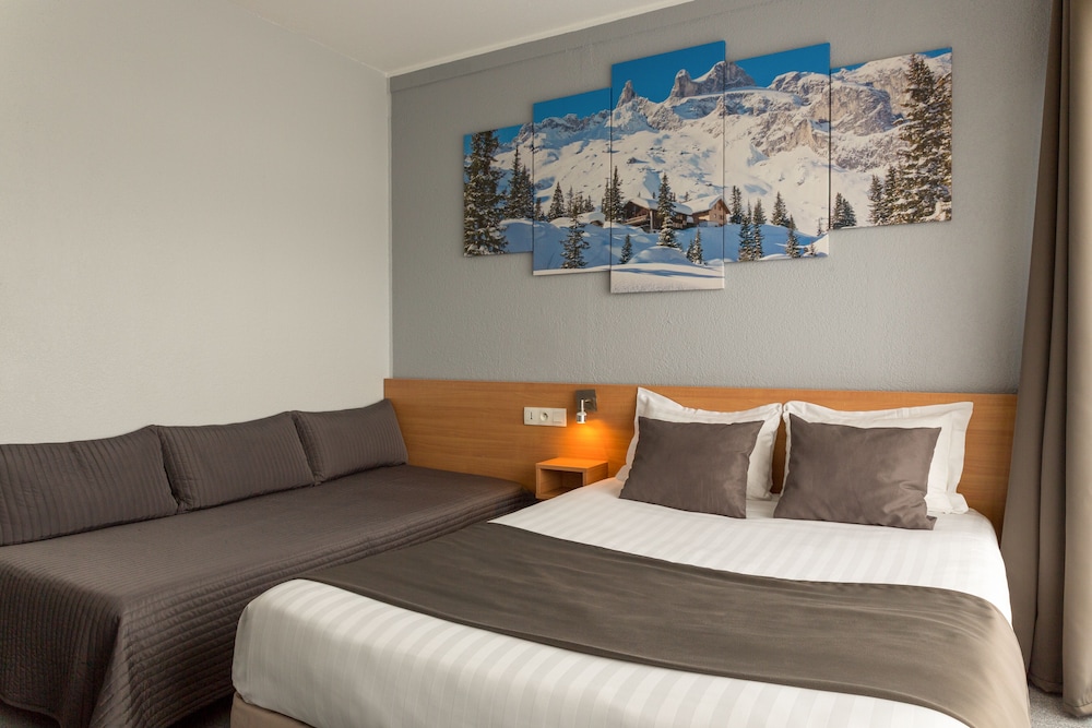 Hotel Villancourt 12/30