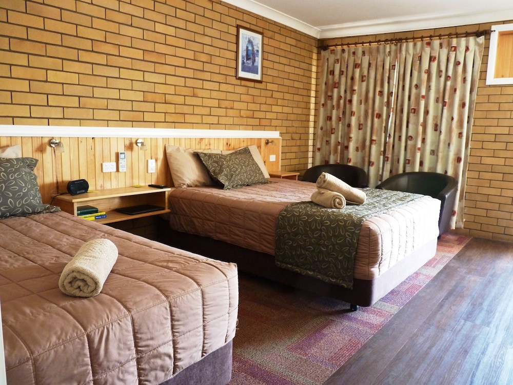 Winchester Motel 31/49