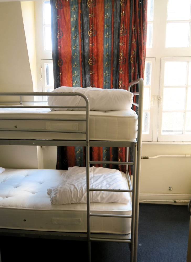 Hotel Strand Continental - Hostel 24/46