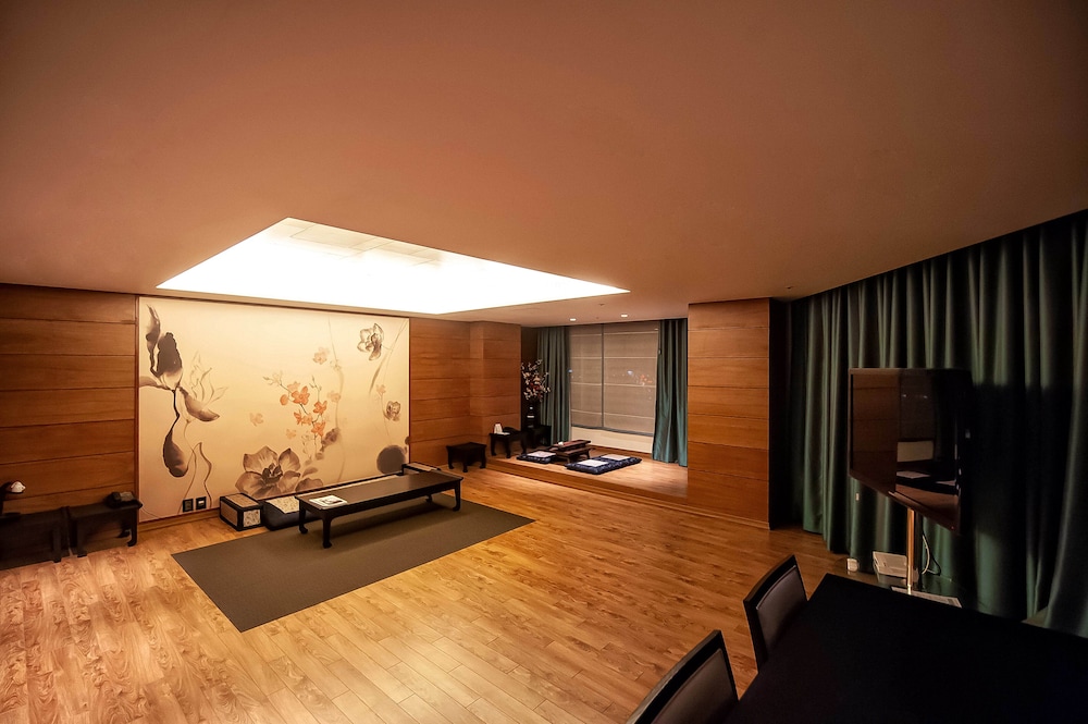Holiday Inn Gwangju 46/76