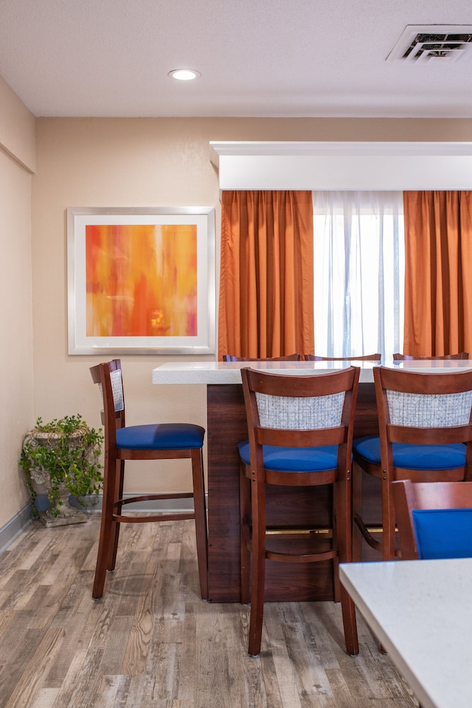 Best Western Royal Inn 42/52