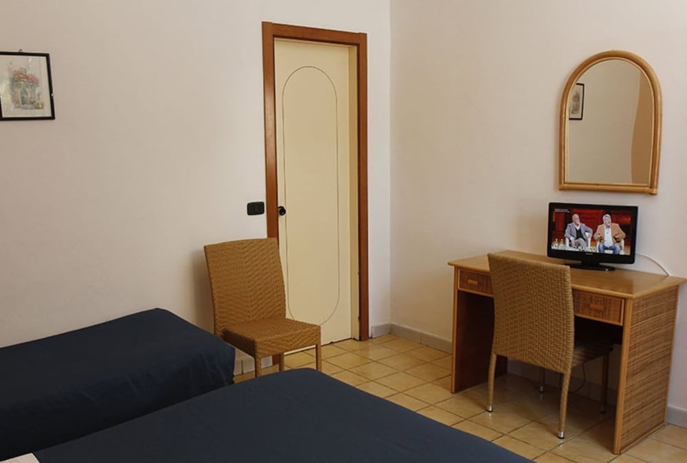 La Darsena Hotel 26/41