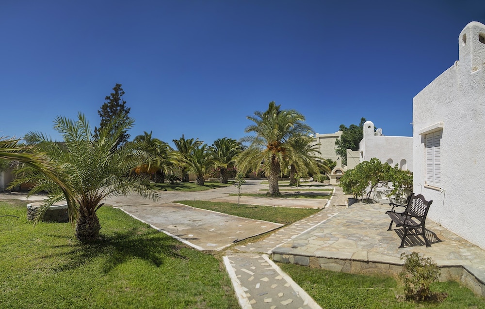 Sitia Oceanides 26/37