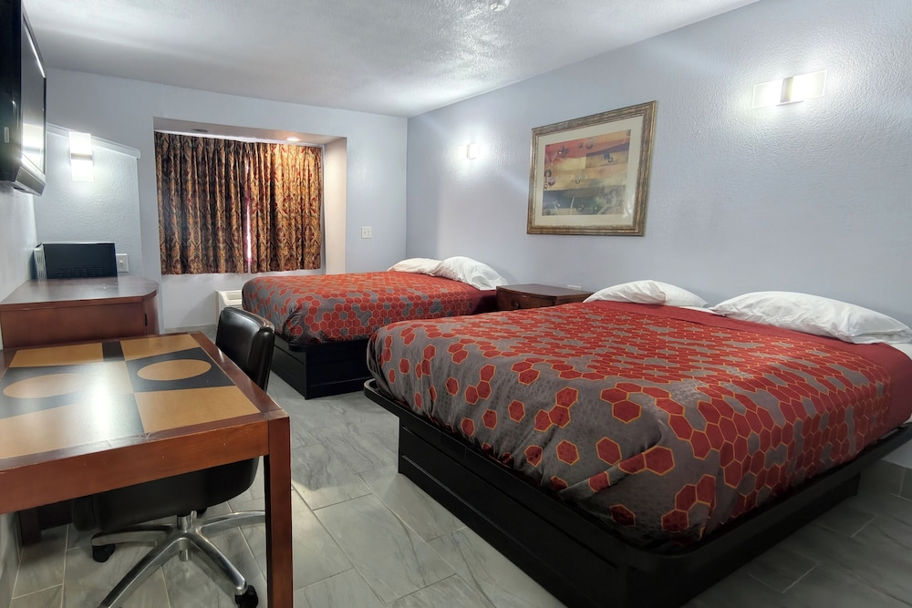 Classic Inn San Marcos, TX 20/60