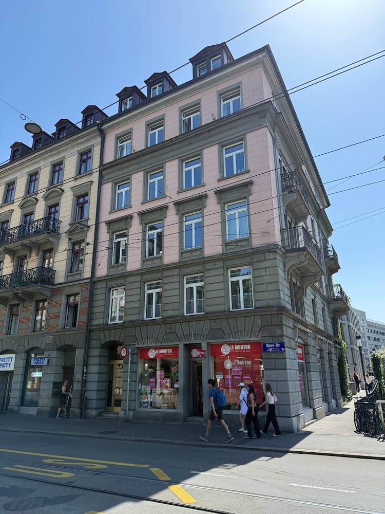 Lowenplatz Apartment Near Station By Airhome 27/33