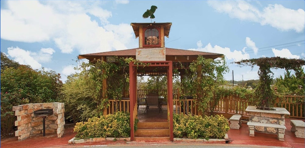 Blanco River Hotel Ex Blanco Luxury Inn Suites 5/59