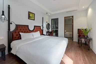 Room, Queen Bed, No Window