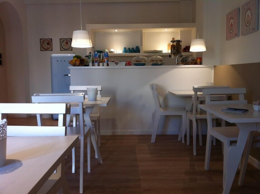 B&B Medinblu 23/28