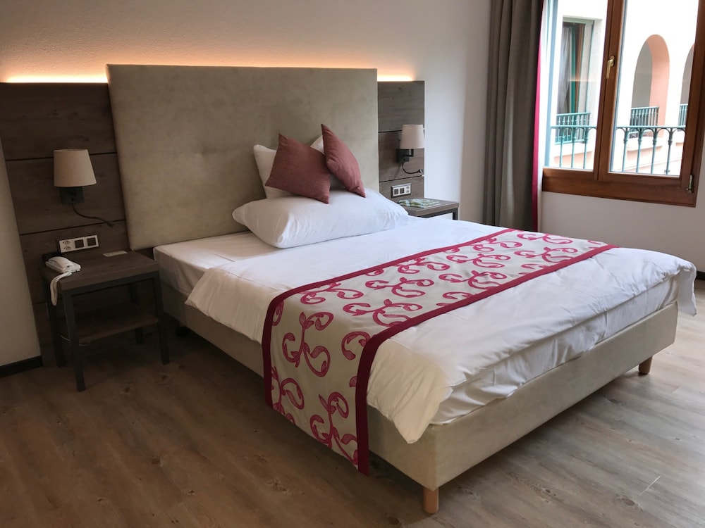 Hotel Des Vignes 14/66