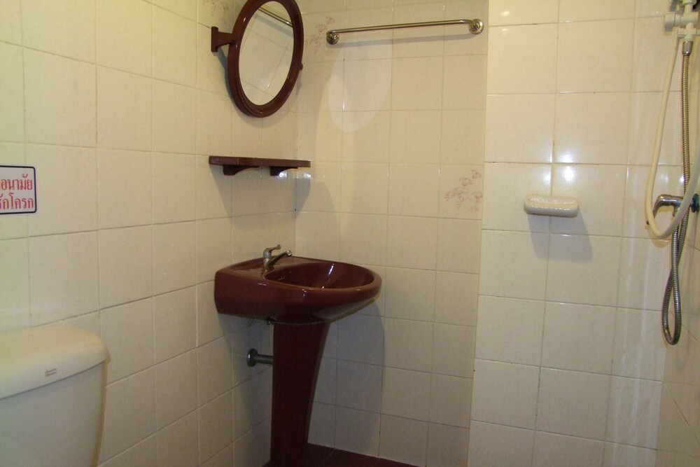 Aree 'S House 38/39