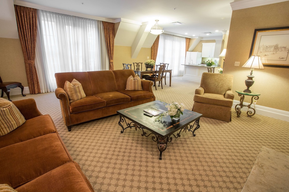 Royal Park Hotel 44/78