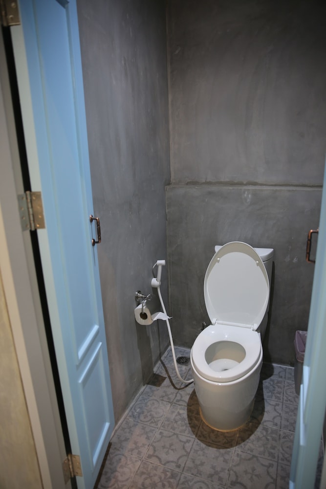 Latima Boutique Hostel 53/56