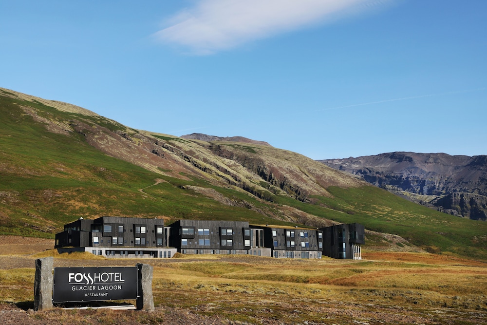 Fosshotel Glacier Lagoon 52/57