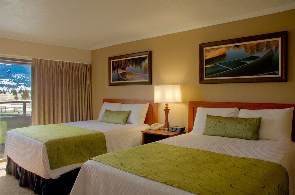 Fairmont Hot Springs Resort 17/54