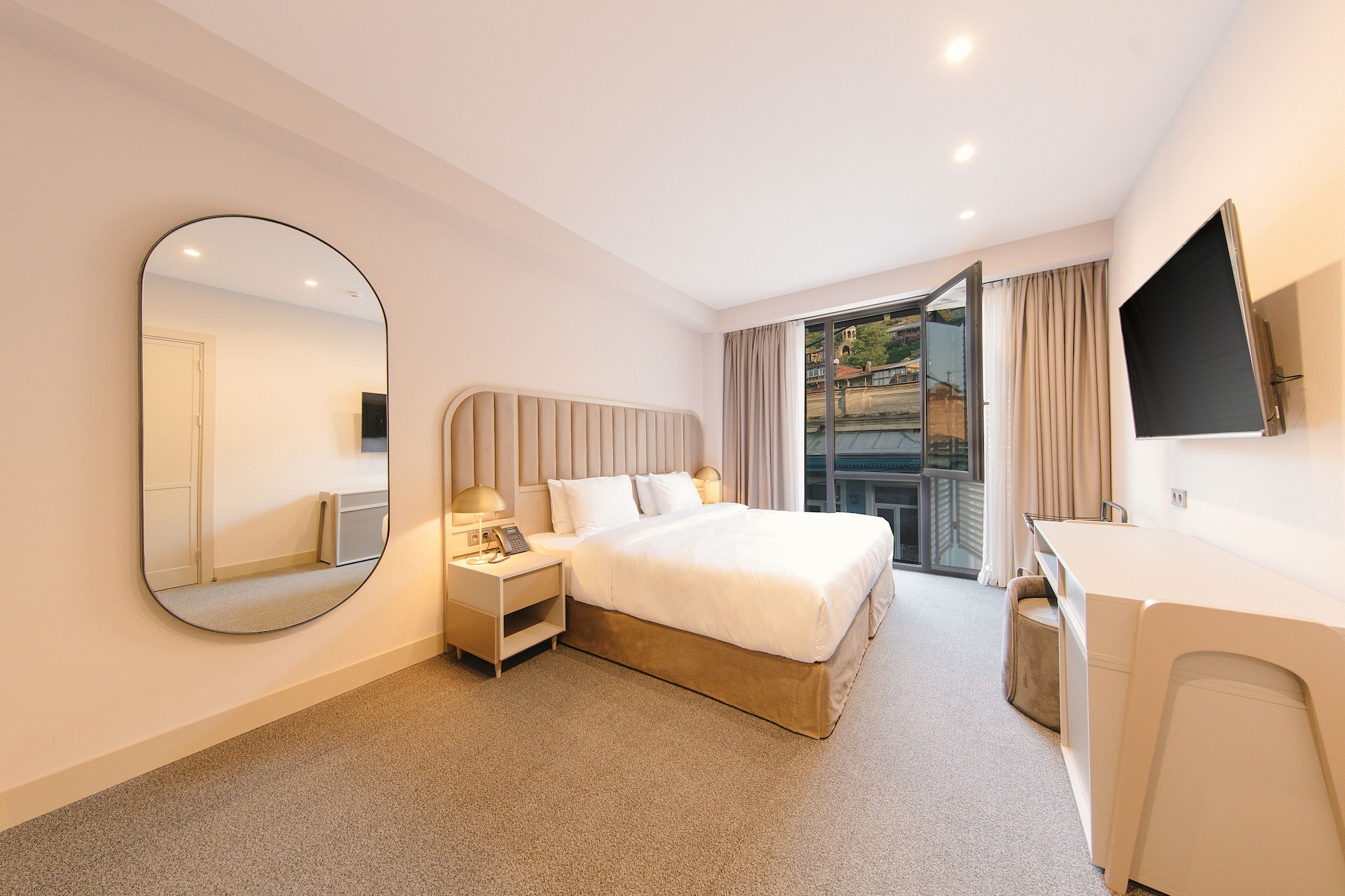 SUPERIOR, DOUBLE BED