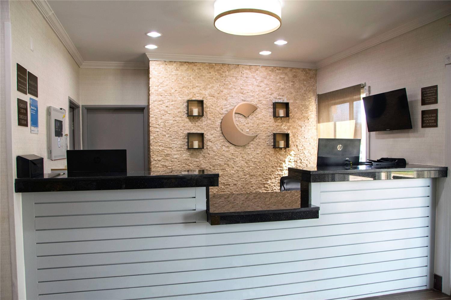 Comfort Inn and Suites Coralville 8/49