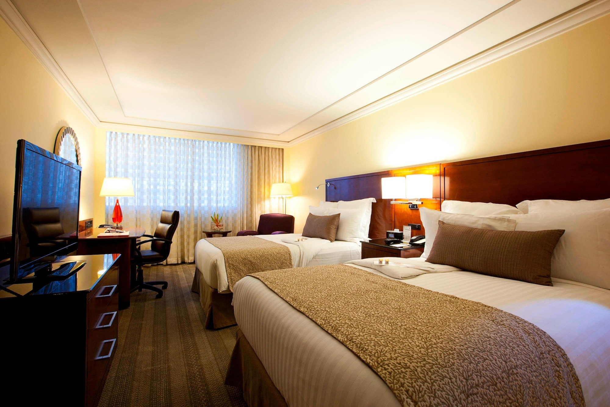 Executive, 2 Double Beds