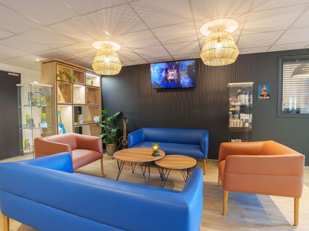 Ibis Laon 29/43