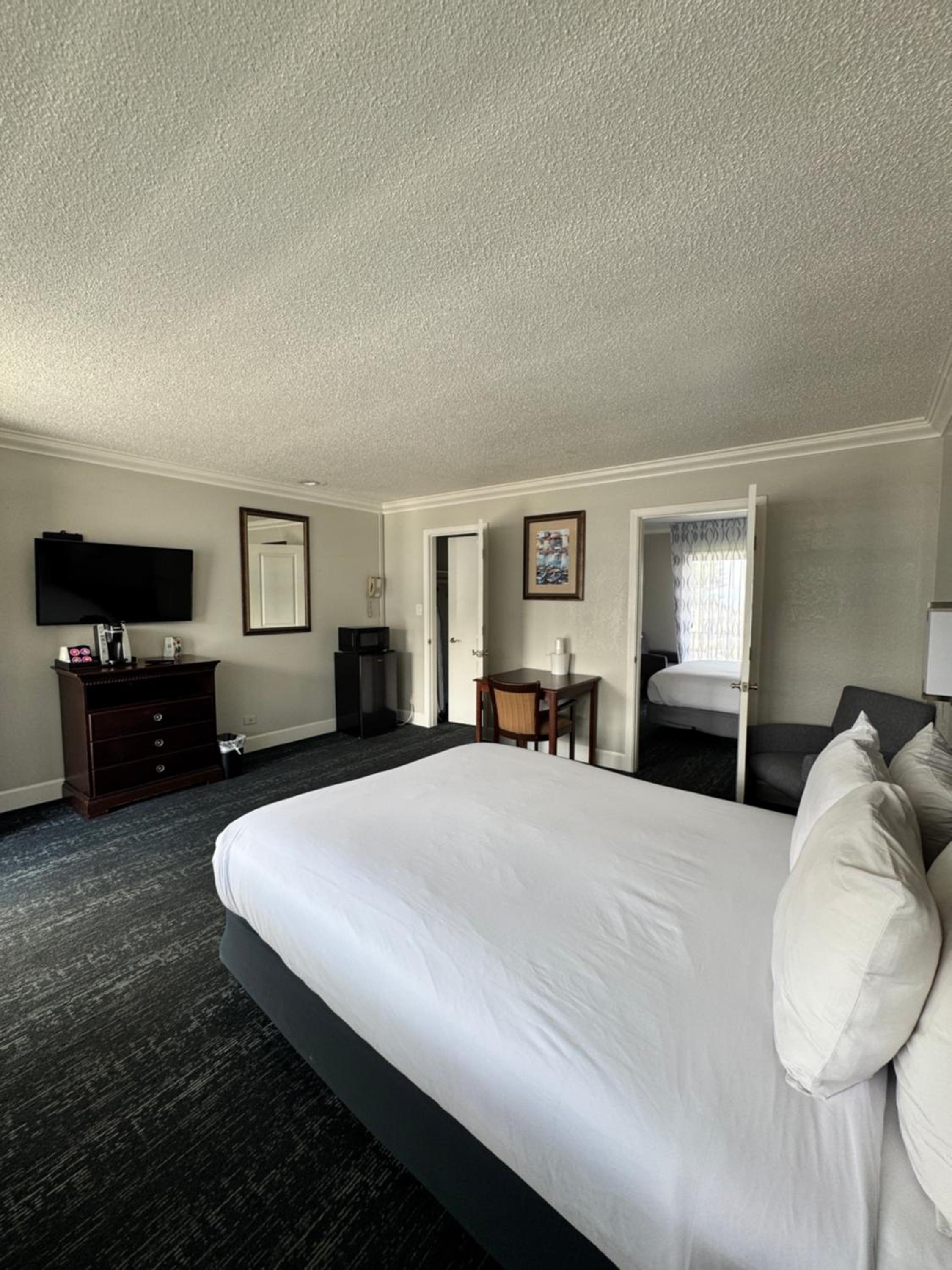 جناح بسريرين كوين بغرفة نوم واحدة، Stargazer Inn And Suites 7/10