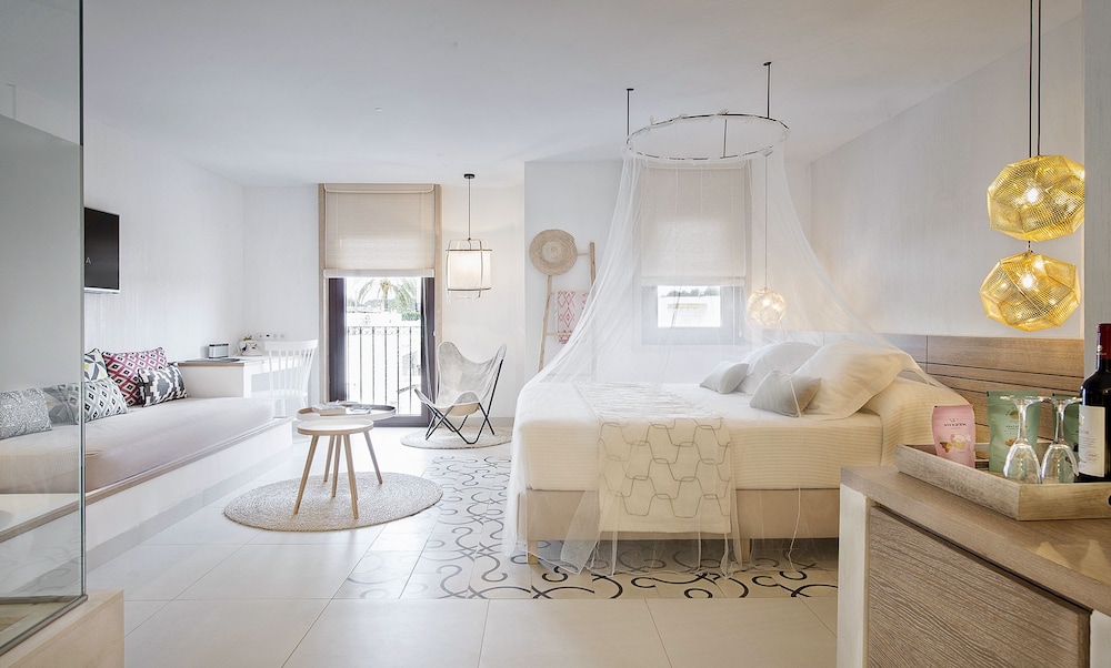 Gatzara Suites Santa Gertrudis 39/76