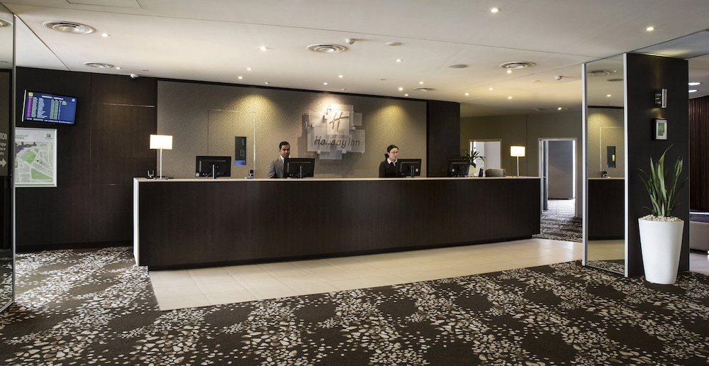 Holiday Inn Melbourne Airport 8/46