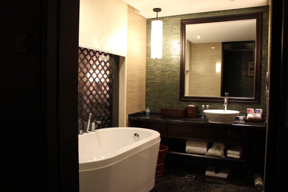 Xiang Yun Sha Garden Hotel 24/45