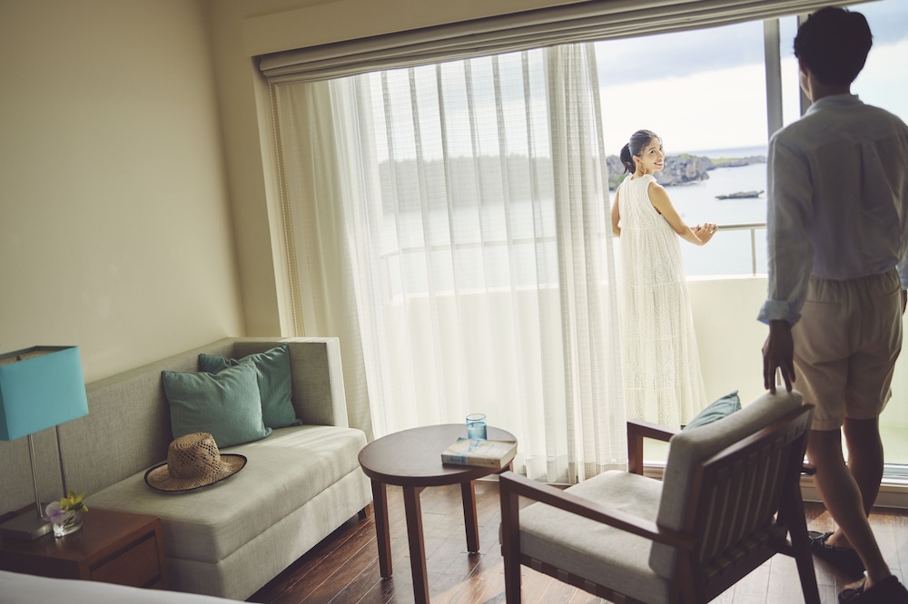 Ana Intercontinental Manza Beach Resort 50/77