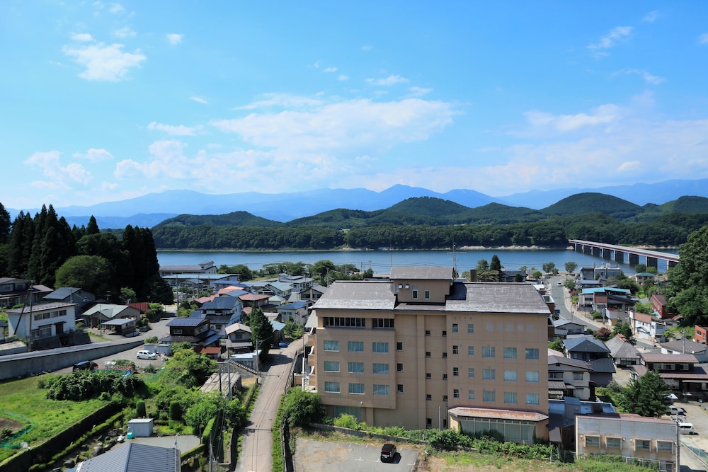 Aishinkan 3/50