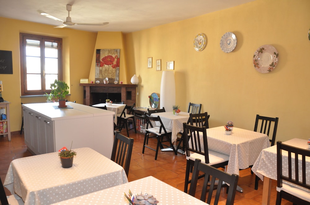 Bed and Breakfast At Home Lucca 27/36