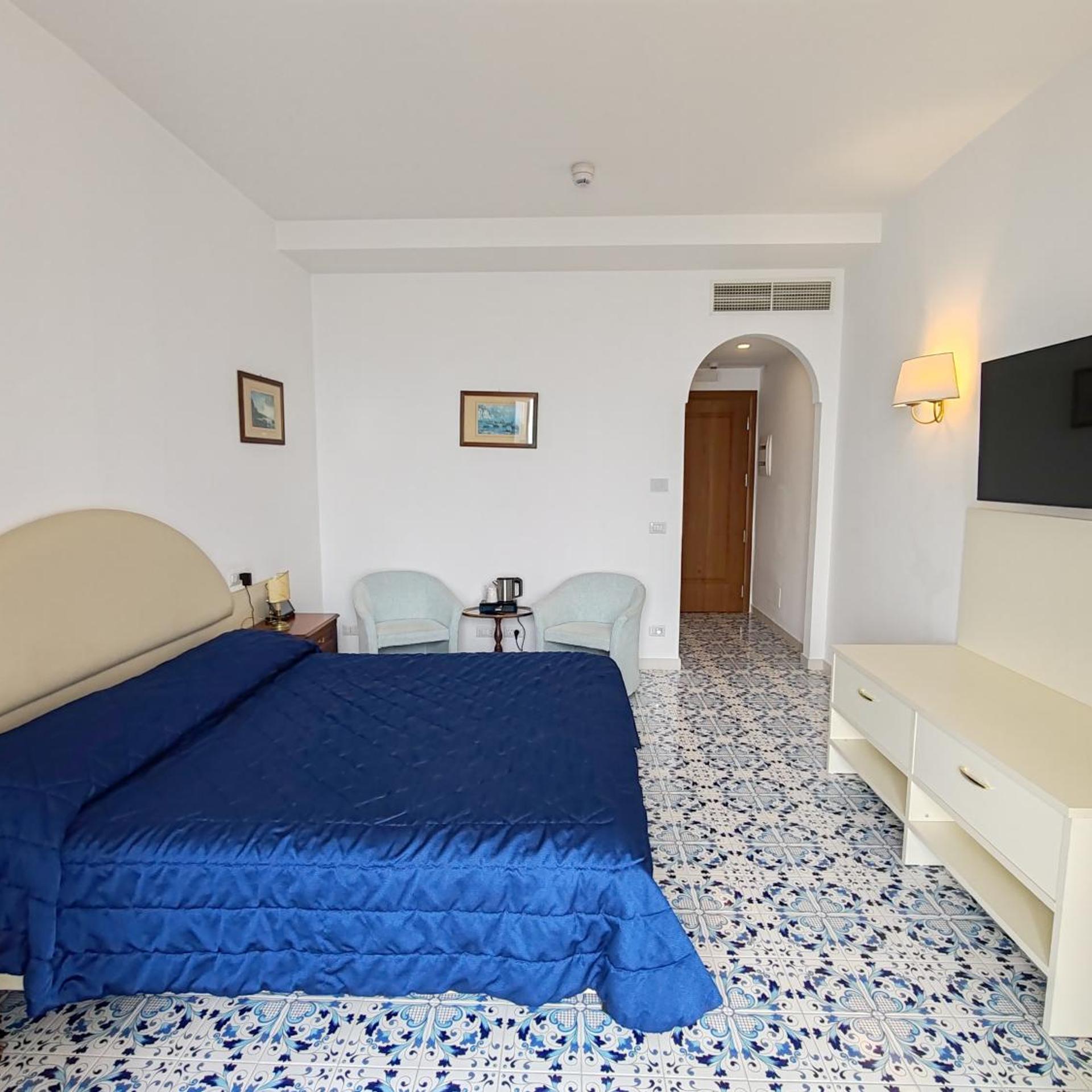 Superior, Double Bed, Sea View, Balcony