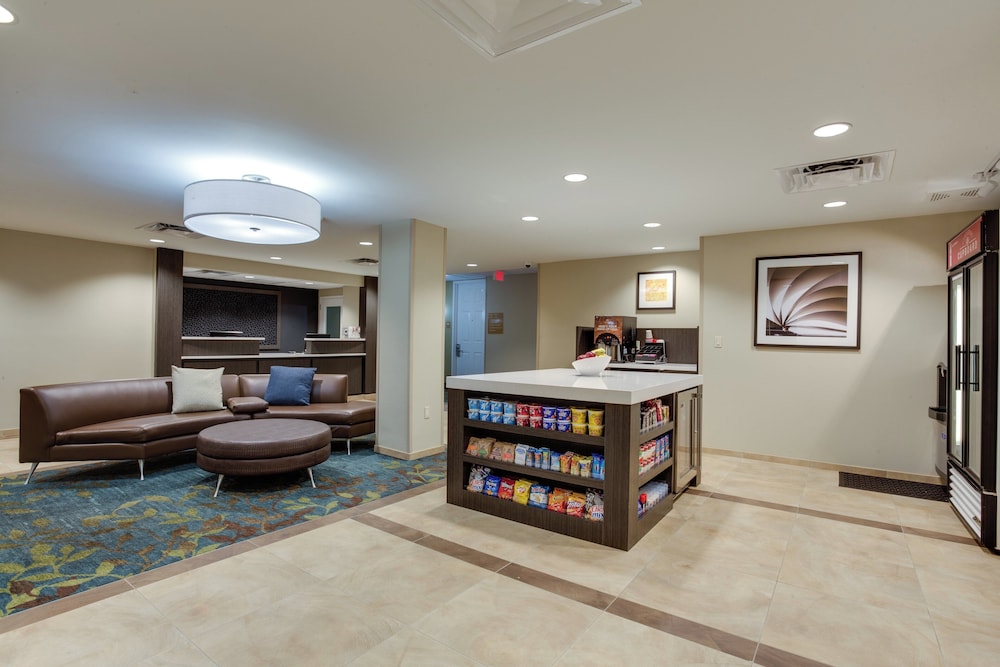 Candlewood Suites Ft. Lauderdale Airport Cruise 8/62
