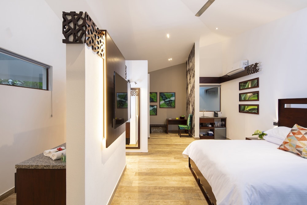 Pumilio Mountain Ocean Hotel 21/50