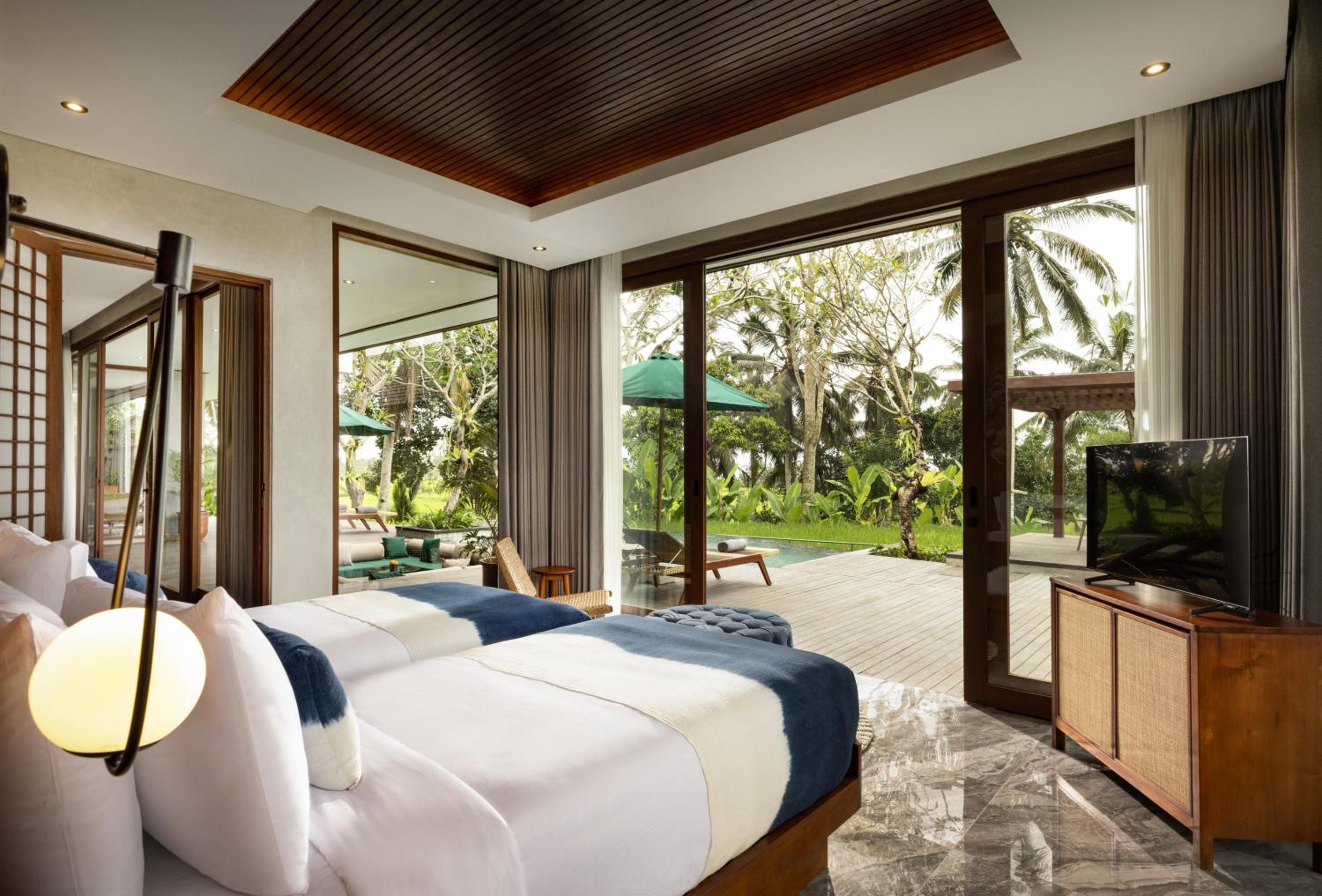 3 Bedrooms, Pool, Villa