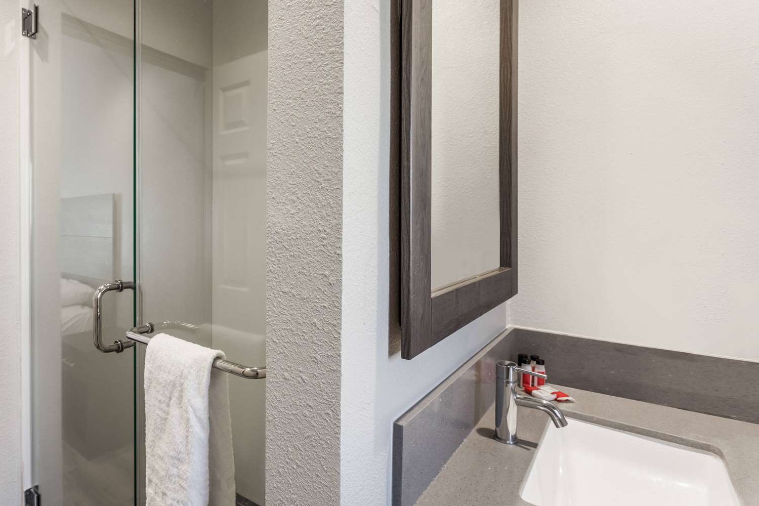 Studio6 Rosemead, CA – Pasadena 10/12