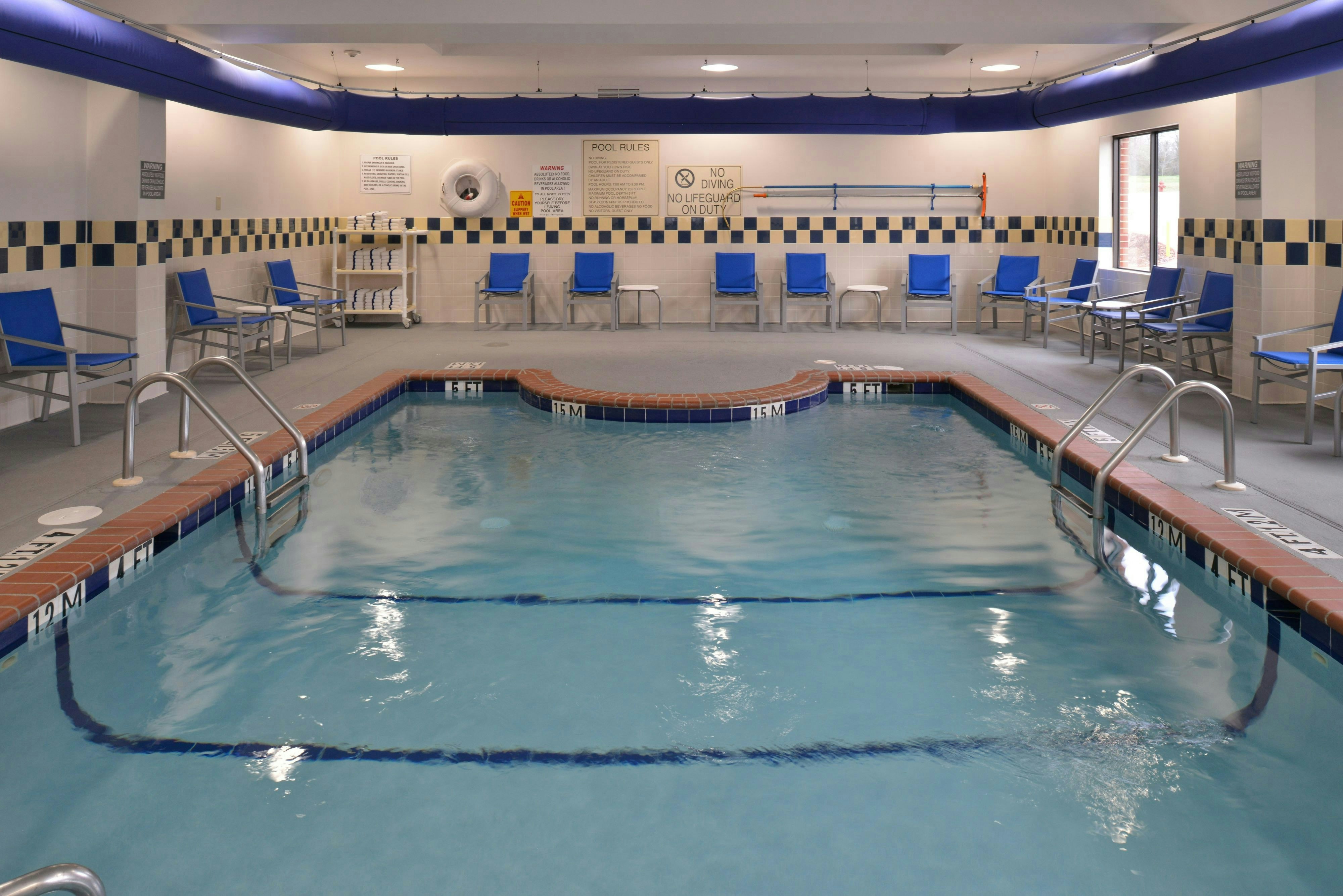 Holiday Inn Express Clanton 35/66