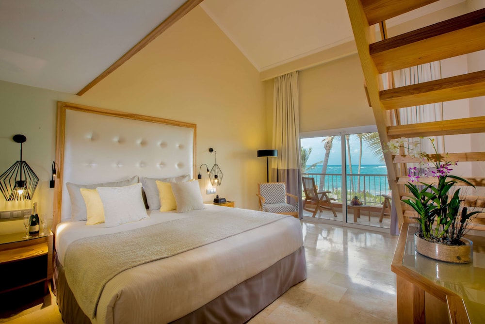 Grand Palladium Palace Resort Spa Casino All Inclusive 15/40