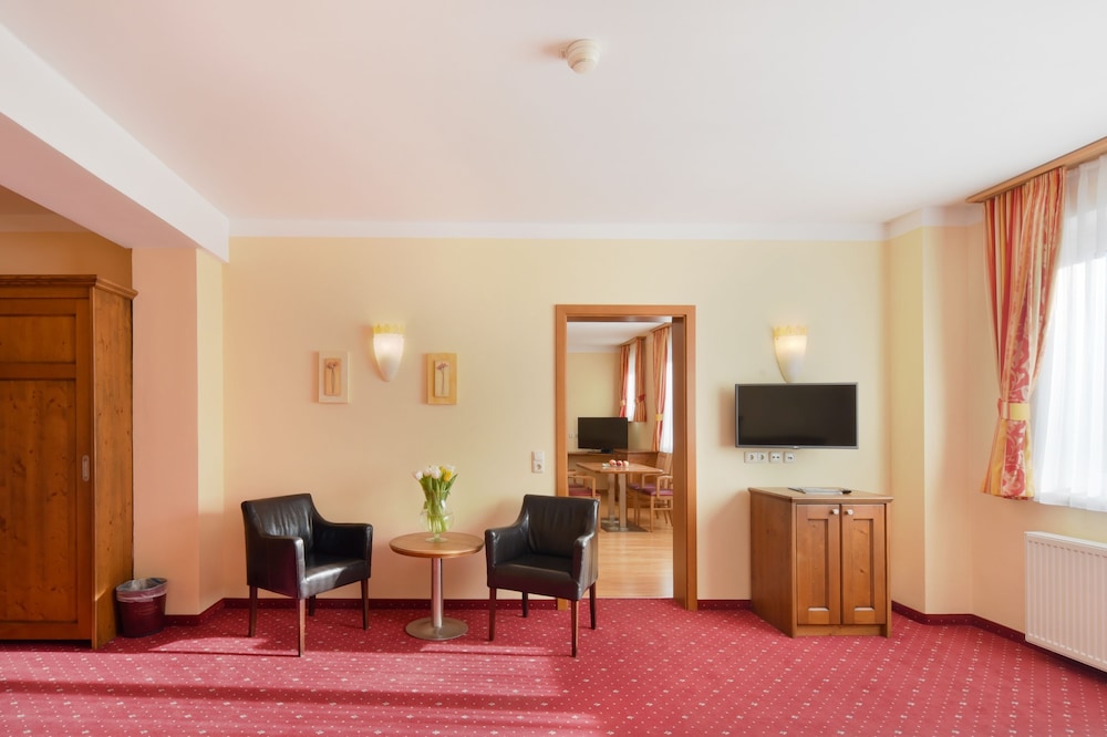 Cella Central Historic Boutique Hotel 43/69