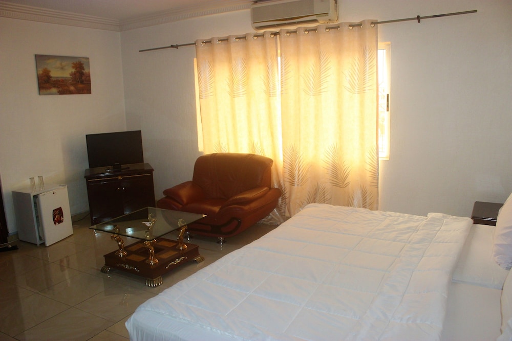 Riviera Hotel Benin 20/42