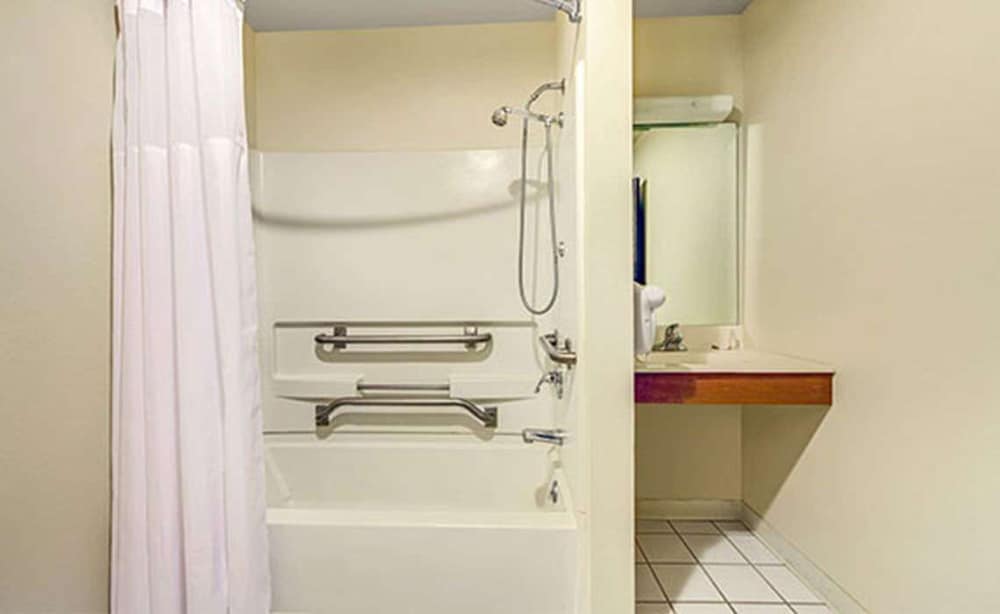 SureStay Plus by Best Western Montrose 26/48