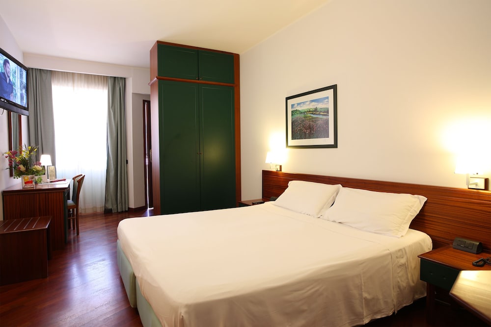 Grande Albergo Maugeri 13/50
