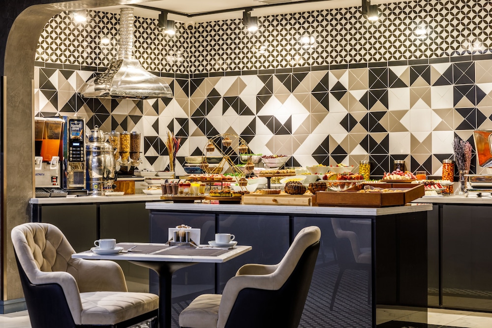 Euro Design Hotel 59/71