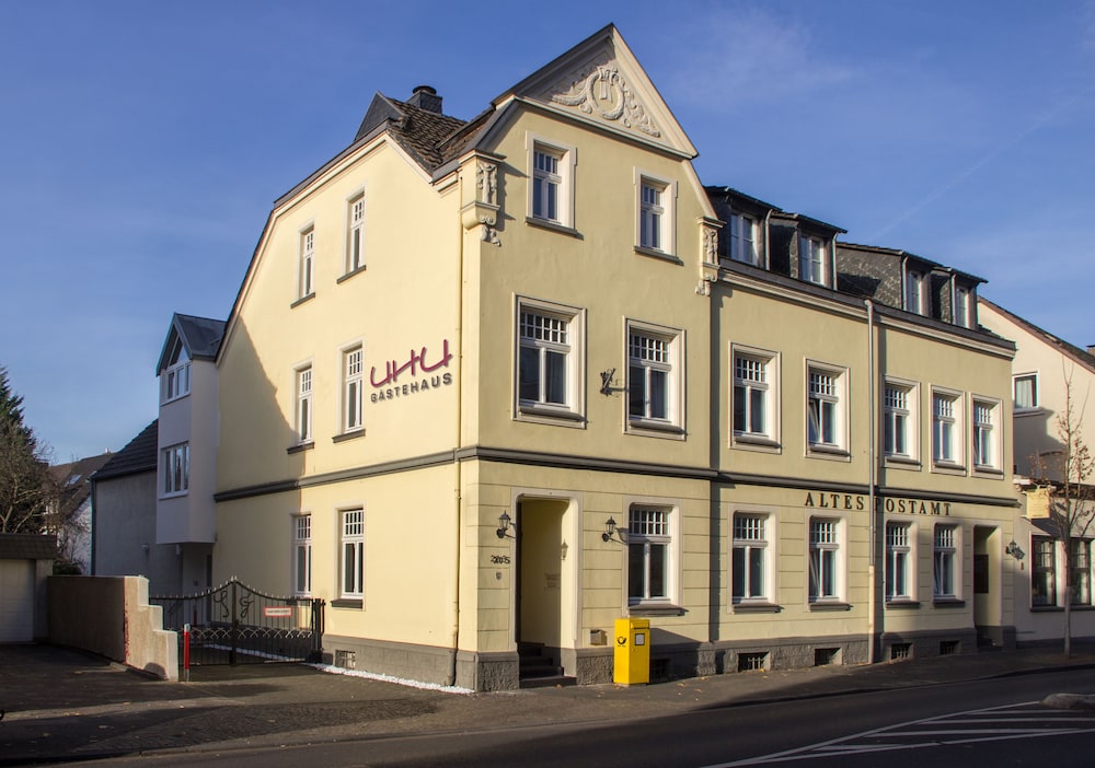 Uhu Gastehaus 34/39