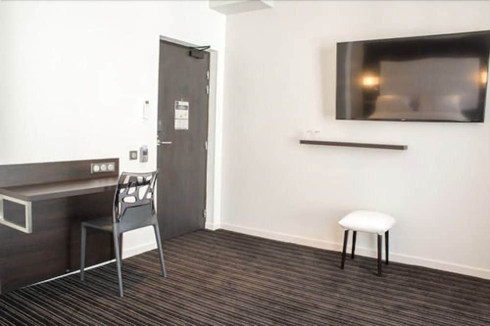 Hôtel 66 15/27
