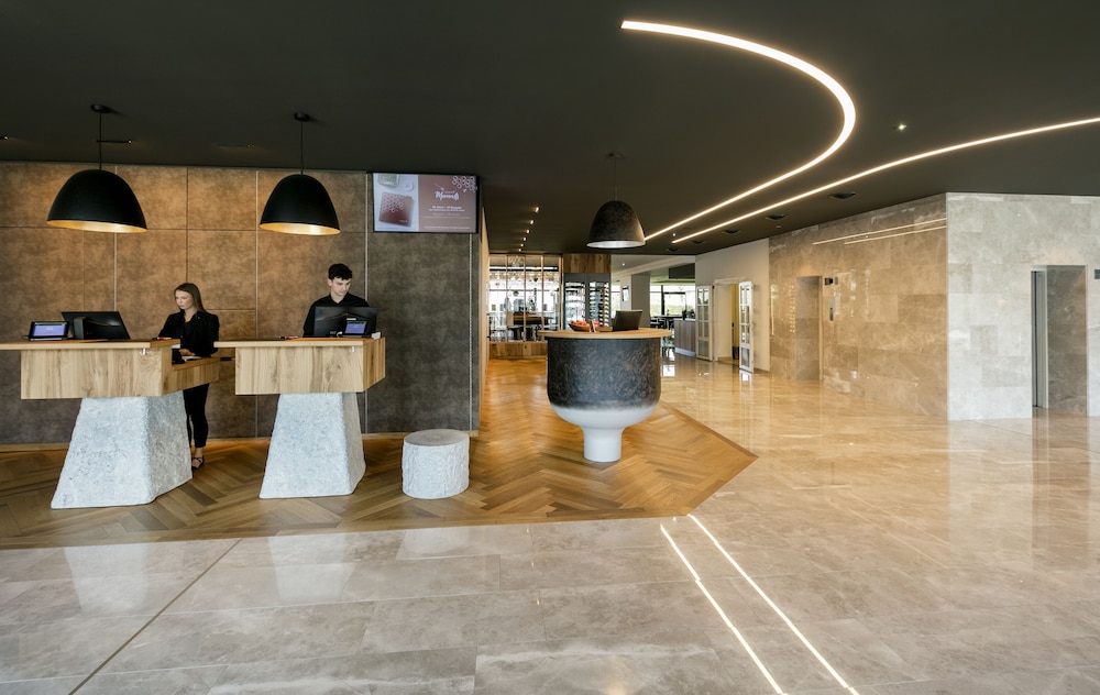 Arcotel Nike Linz 5/69