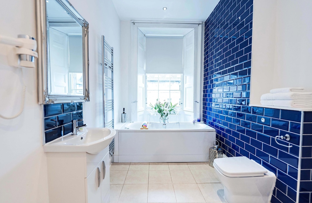 Hanover 71 Suites 33/39